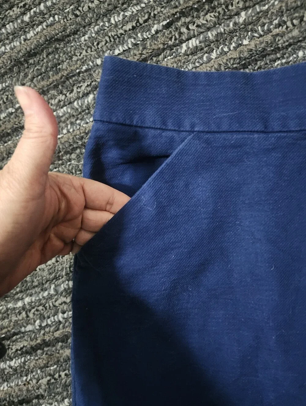 J. Crew Navy Blue 100% Cotton The Pencil Skirt Women's Size 4 Career Office EUC